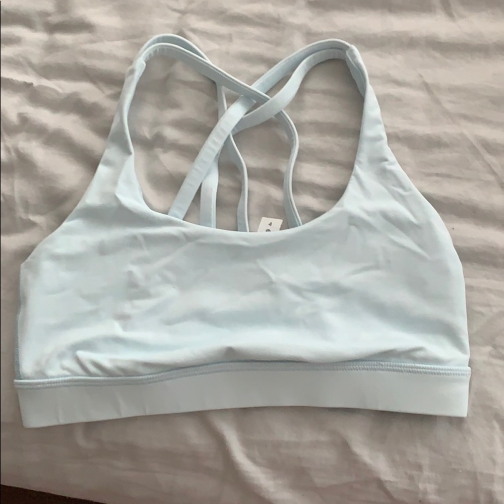 Lululemon light blue sports bra sz4